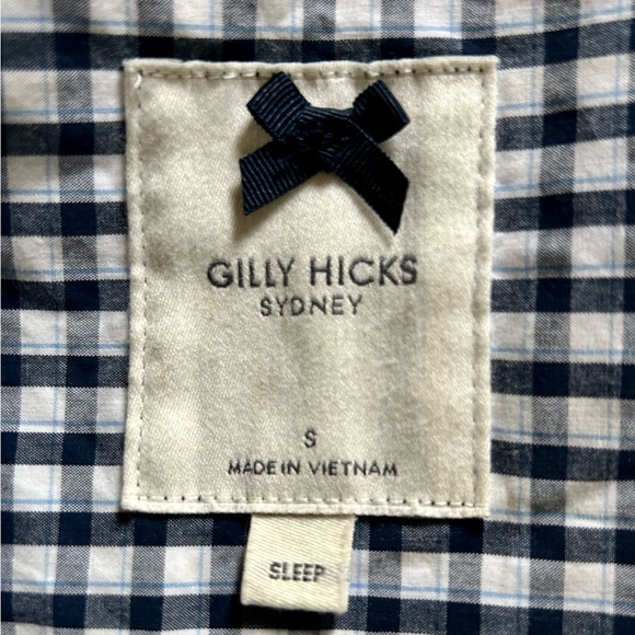 Gilly Hicks sleep set - Picture 5 of 5